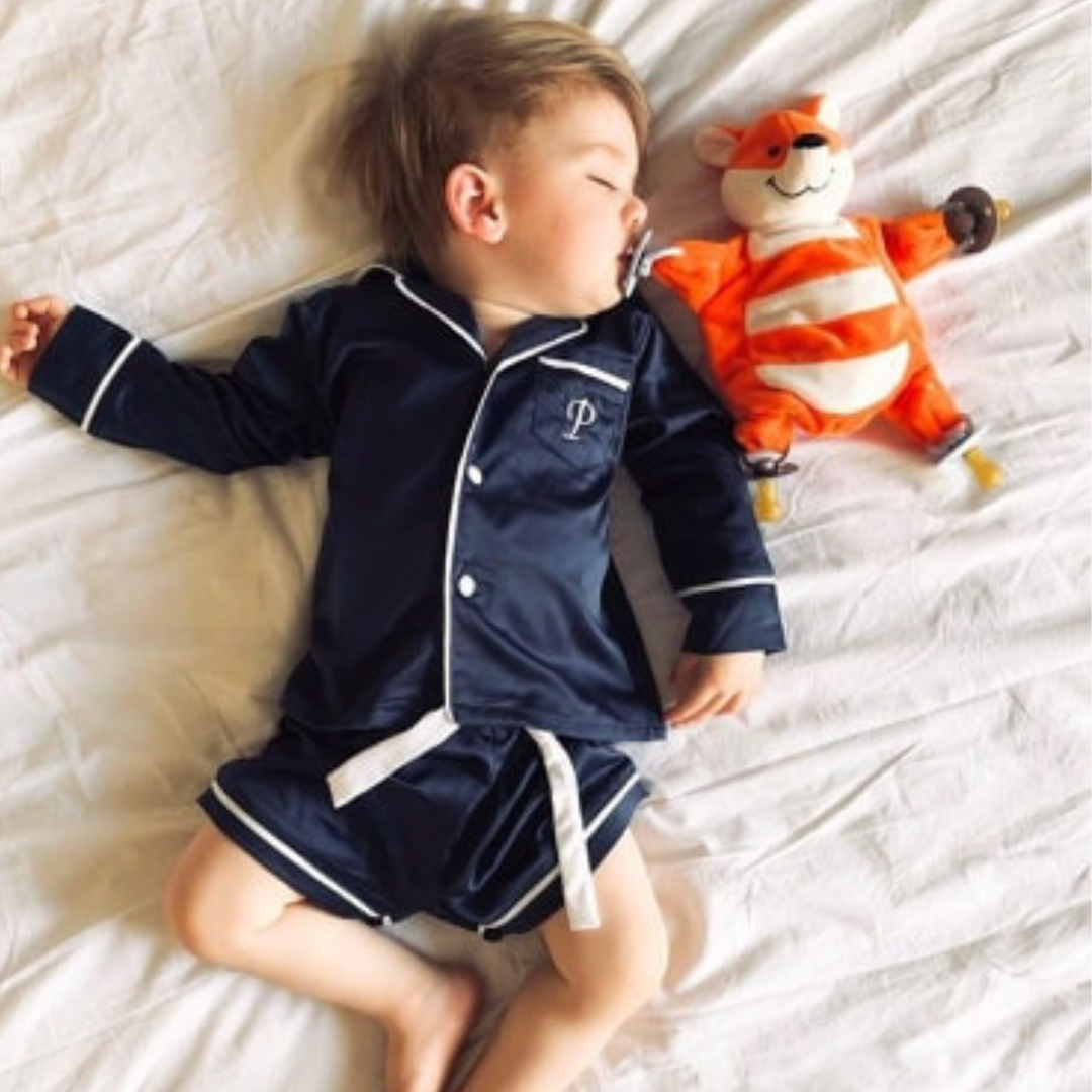 Encouraging Sleep Independence: Introducing Comforters