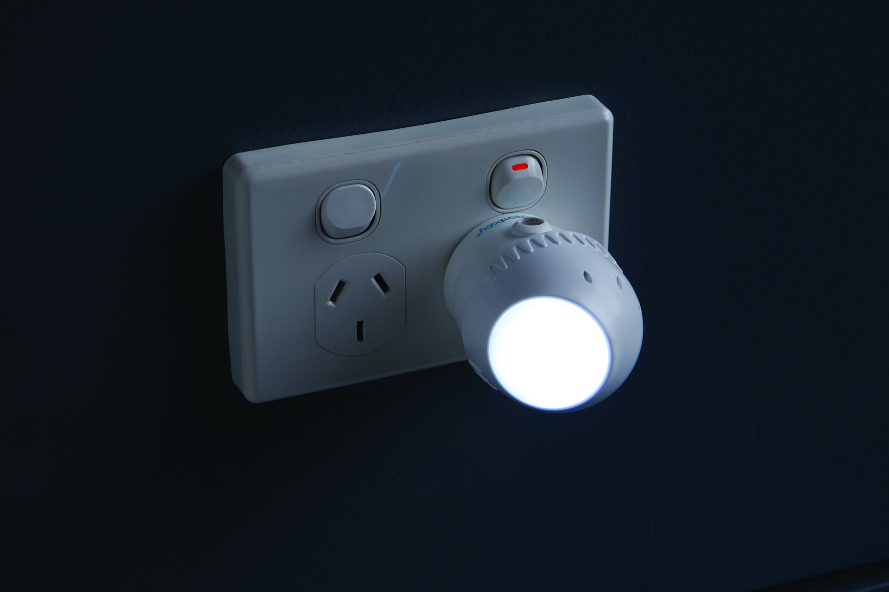 Dreambaby swivel light